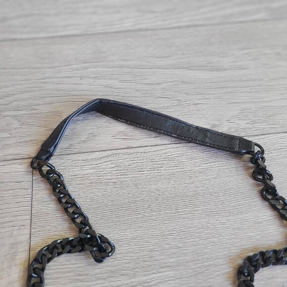 Aldo Black Chain Strap Quilted Purse - Picture 4 of 5